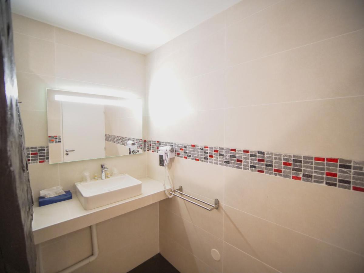 Hotel Athanor Centre Beaune  Zewnętrze zdjęcie
